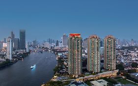 Khách sạn Chatrium Riverside Bangkok